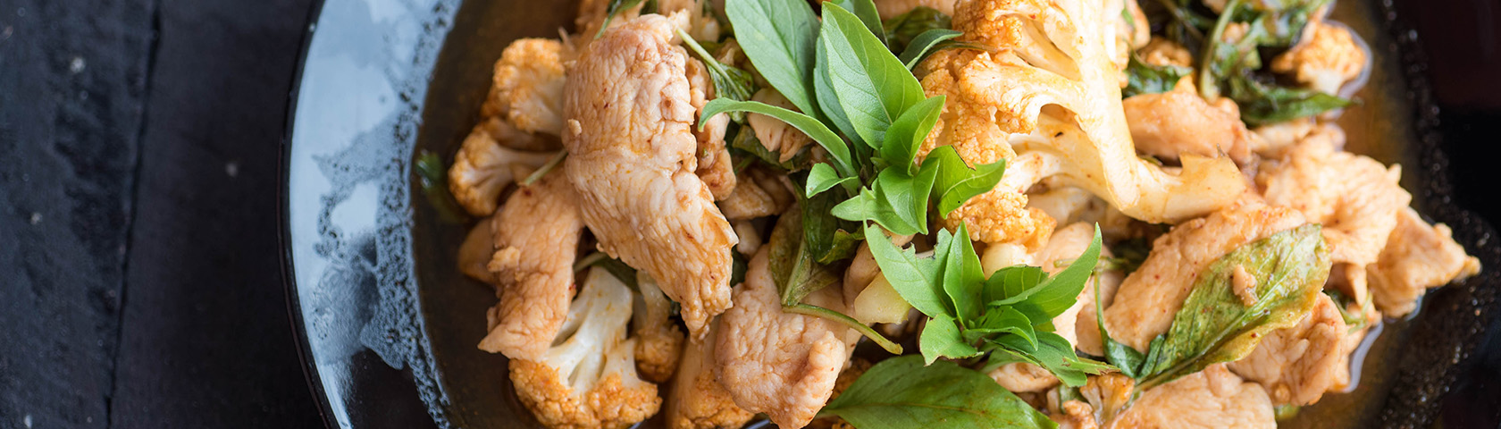 Green Curry Chicken with Cauliflower